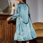 Women's Four Seasons Home Furnishing Lace Up Pajama Pajama Dresses Two Piece Set Thin Outerwear Medium Length Pajama Set - Image 2